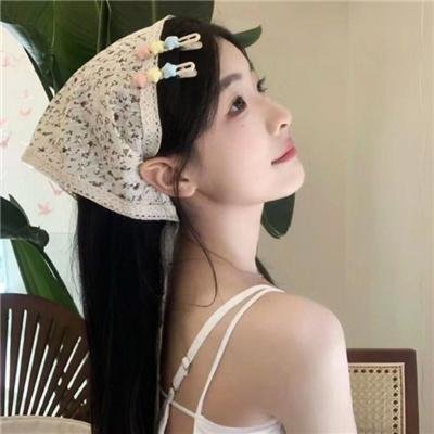 草裙诱春